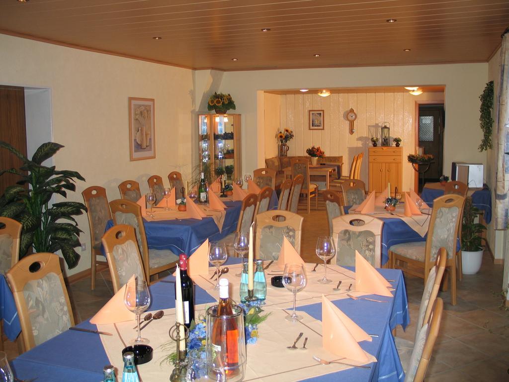 Hotel Restaurant Gunsetal Bad Berleburg Eksteriør bilde